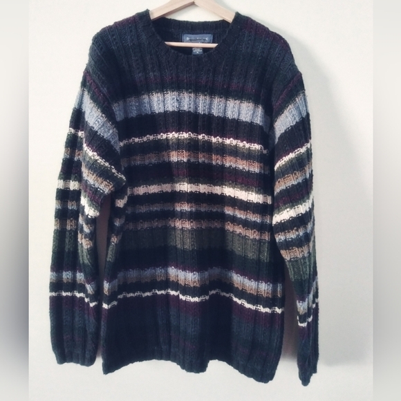 Banana Republic Hand Knit Sweater - Picture 2 of 9